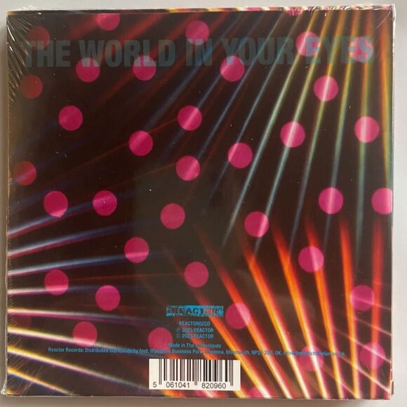 Loop NEW The World In Your Eyes Triple Compact Disc, 3xCD, Reactor 2025 Shoegaze - Picture 2 of 2